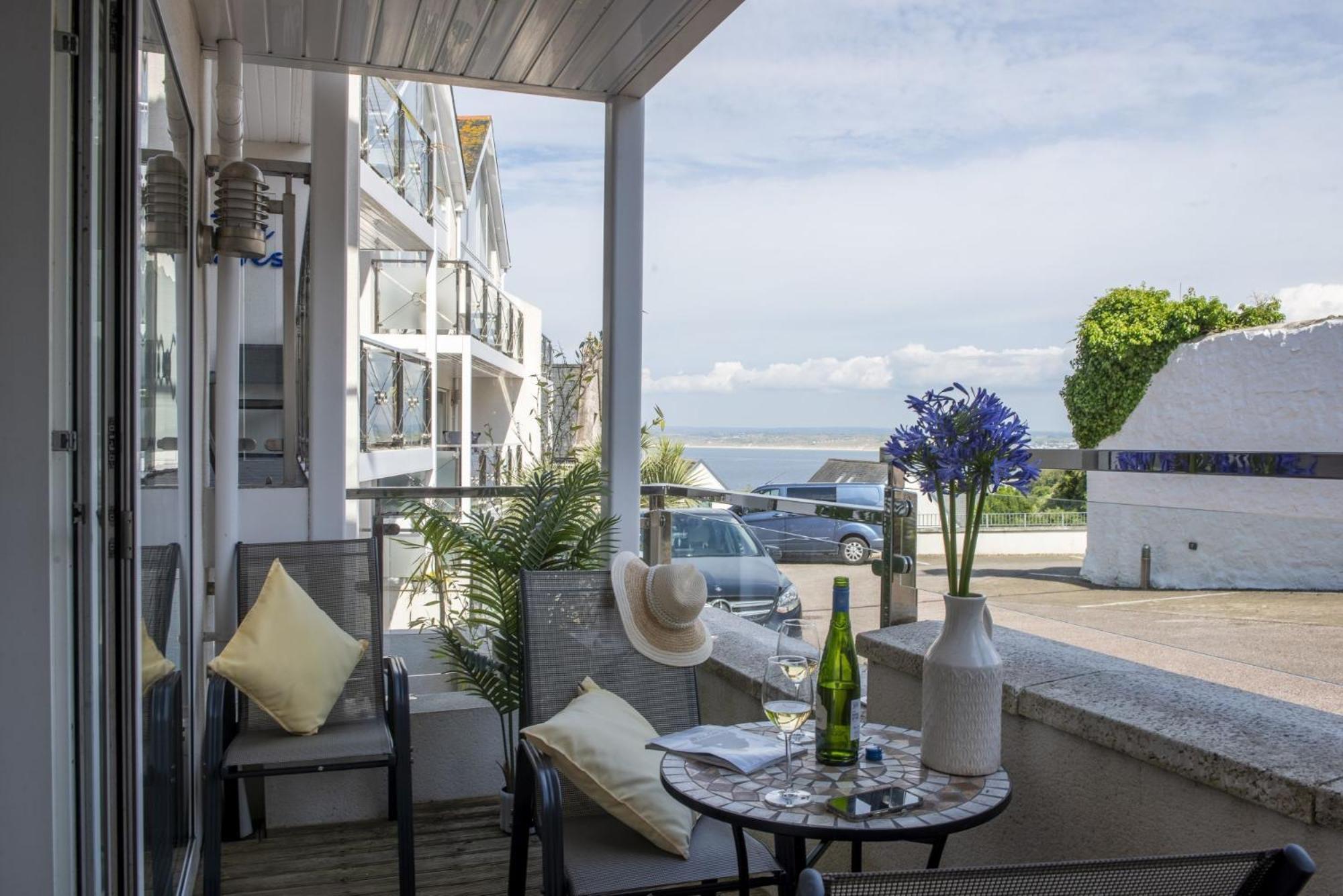 Porthminster Skies, Holiday home *