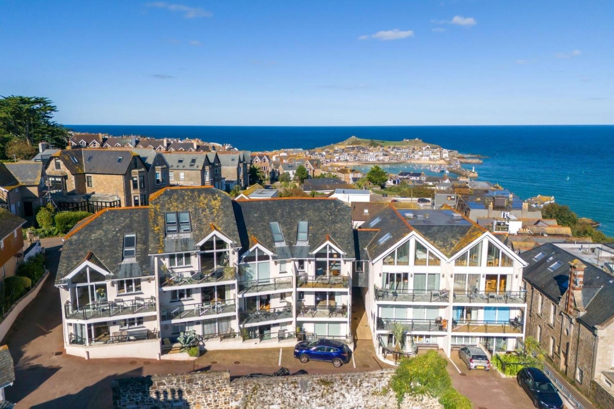 Porthminster Skies, Holiday home